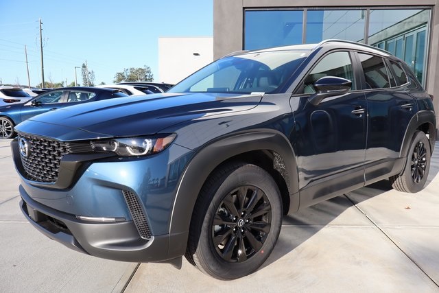 2025 Mazda CX-50 2.5 Select photo 3