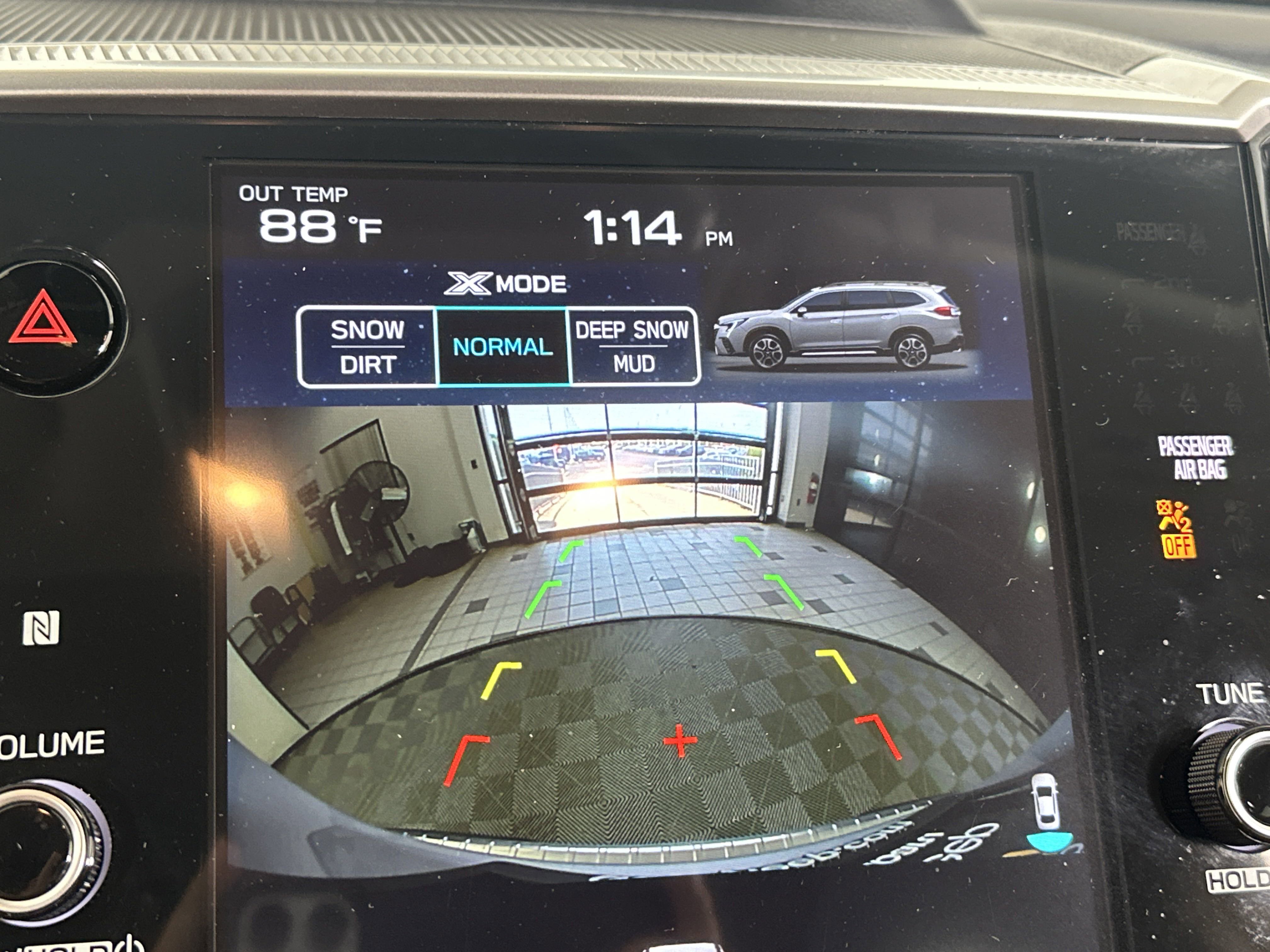 2024 Subaru Ascent Touring photo 5