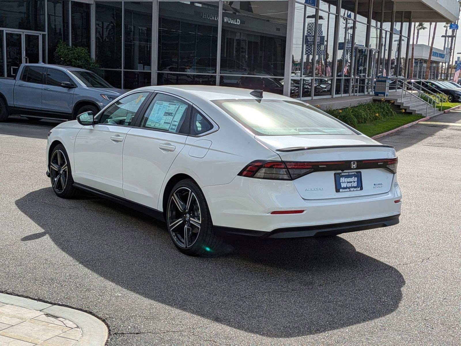2025 Honda Accord Hybrid Sport photo 6