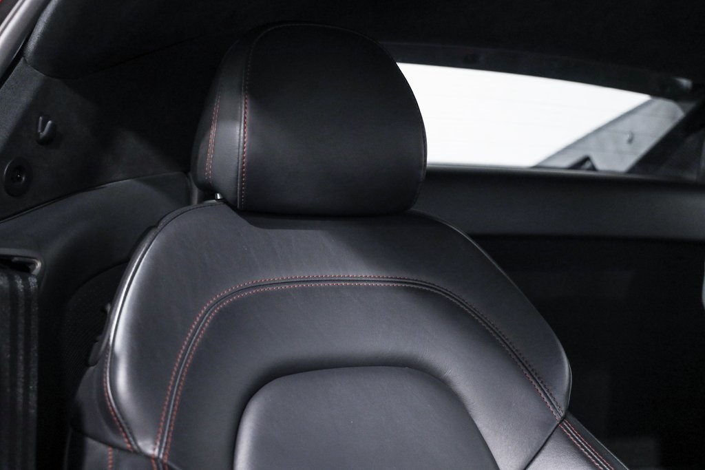 2012 Audi R8 Coupe photo 31