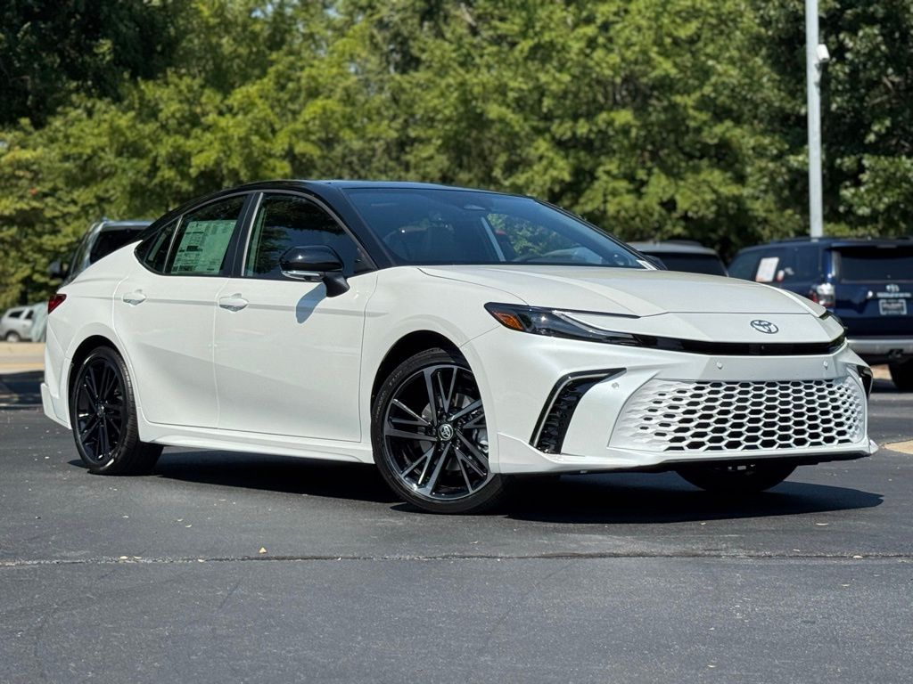 2025 Toyota Camry XSE photo 2