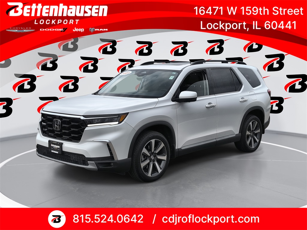 2023 Honda Pilot Elite's photo