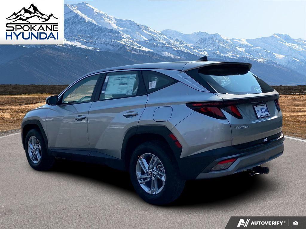 2026 Hyundai Tucson SE photo 2