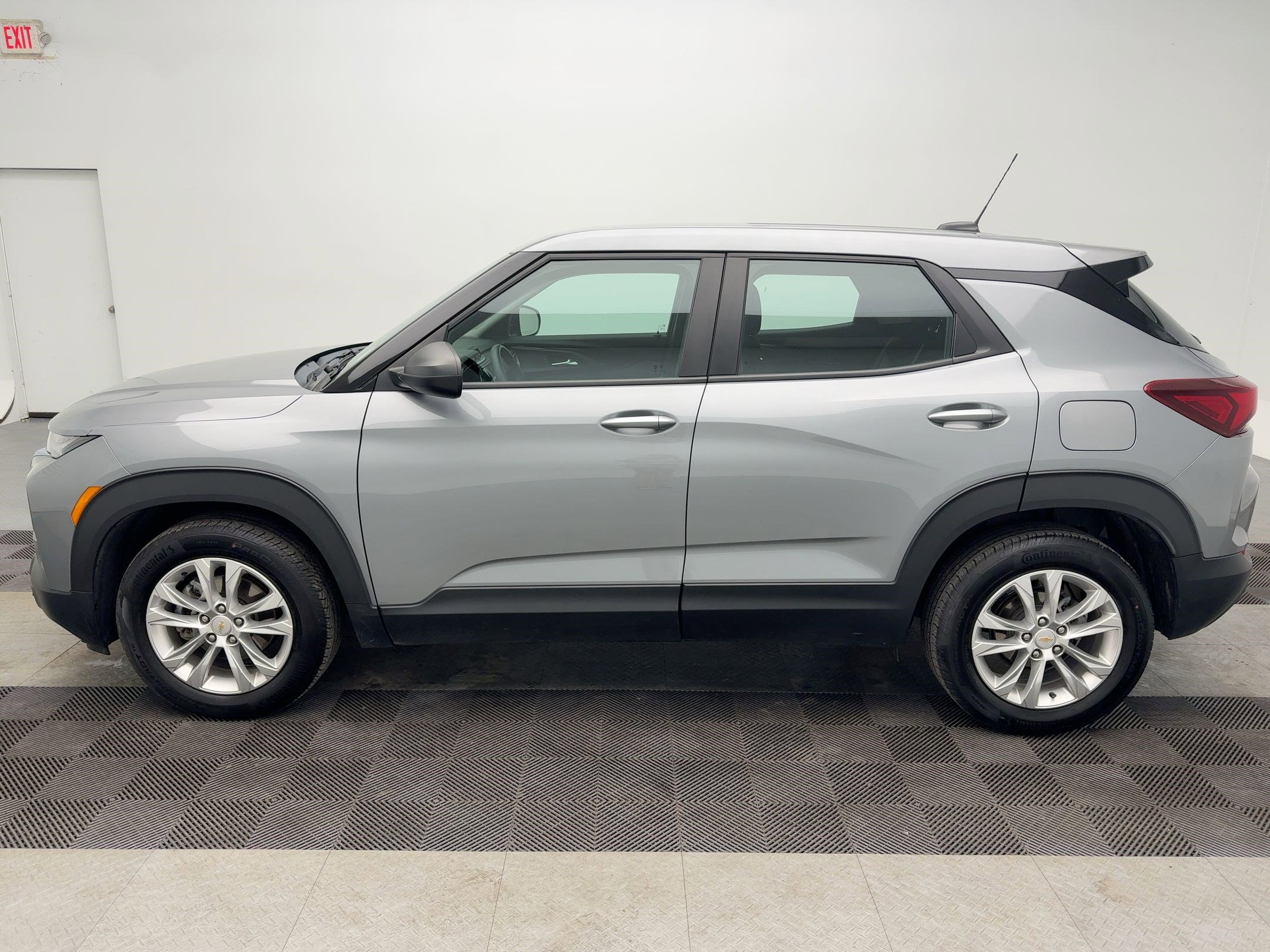 Used 2023 Chevrolet TrailBlazer LS with VIN KL79MMS20PB152812 for sale in Chittenango, NY