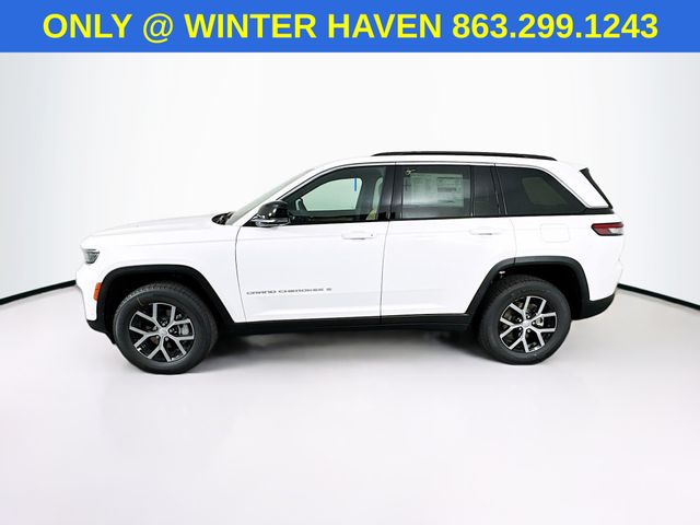 2025 Jeep Grand Cherokee Limited photo 3