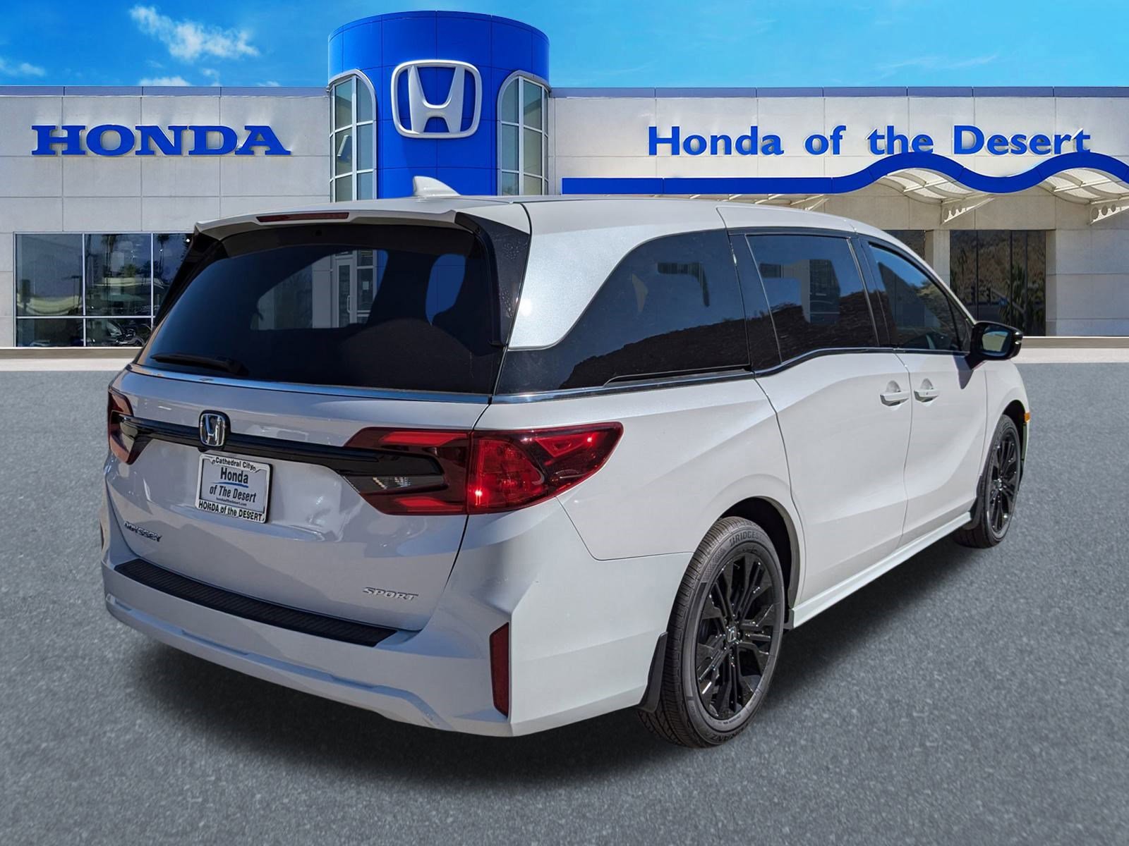 2026 Honda Odyssey photo 3