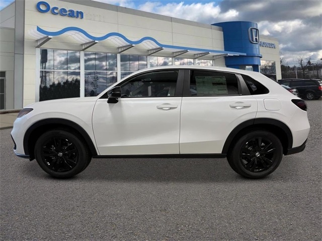 2026 Honda HR-V Sport photo 2