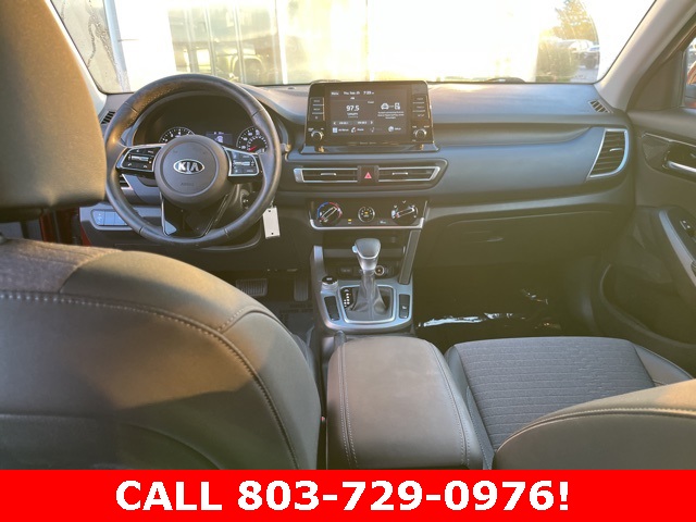 2021 Kia Seltos S photo 16