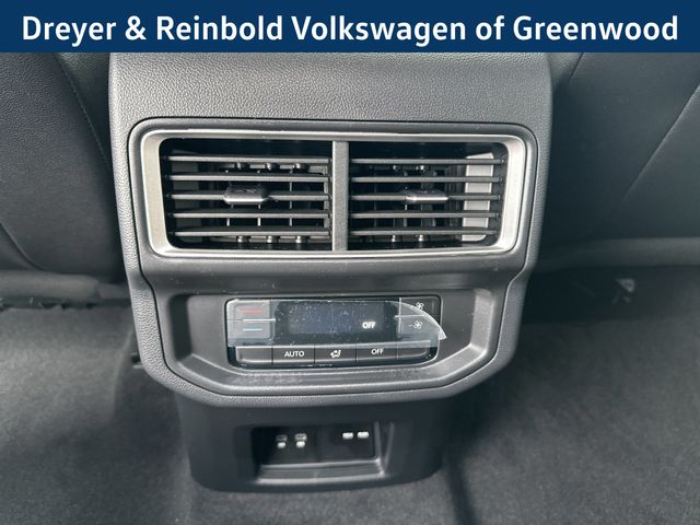 2026 Volkswagen Atlas SE Technology photo 16