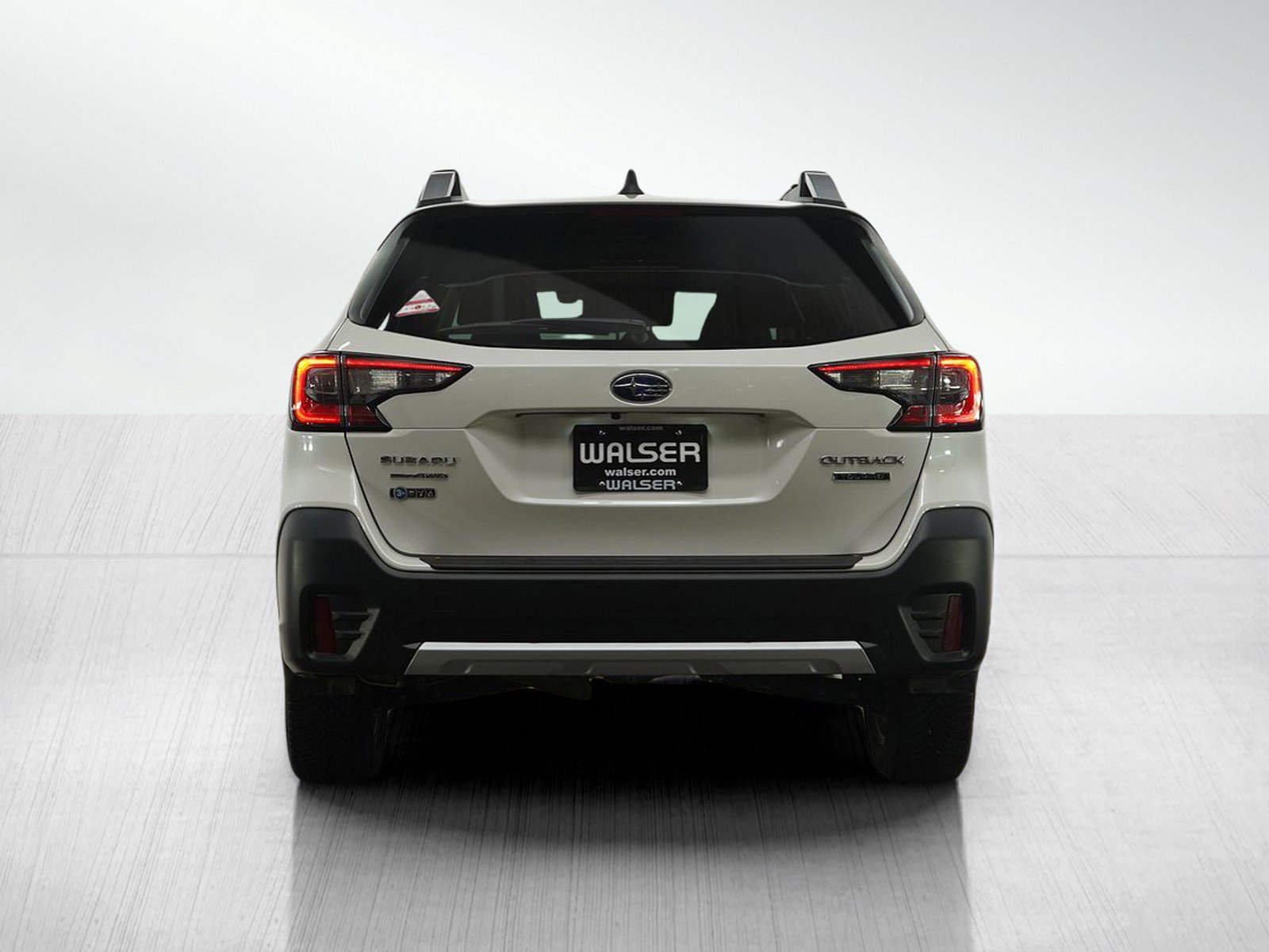 2022 Subaru Outback Touring photo 3