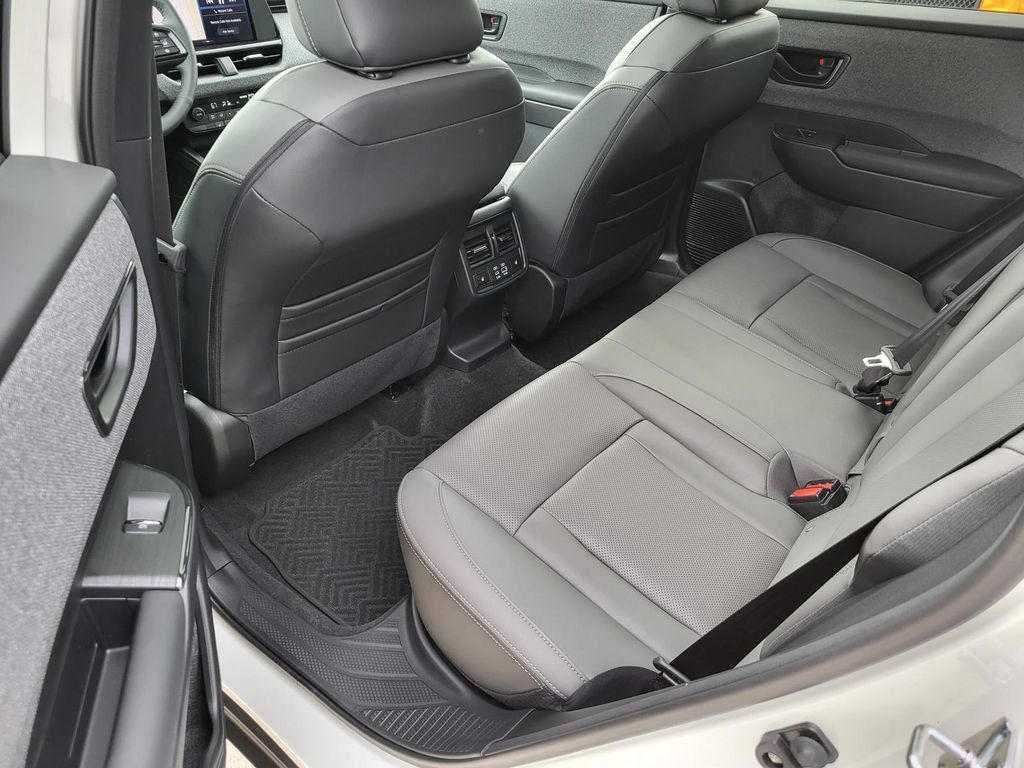 2026 Subaru Outback Limited XT photo 4