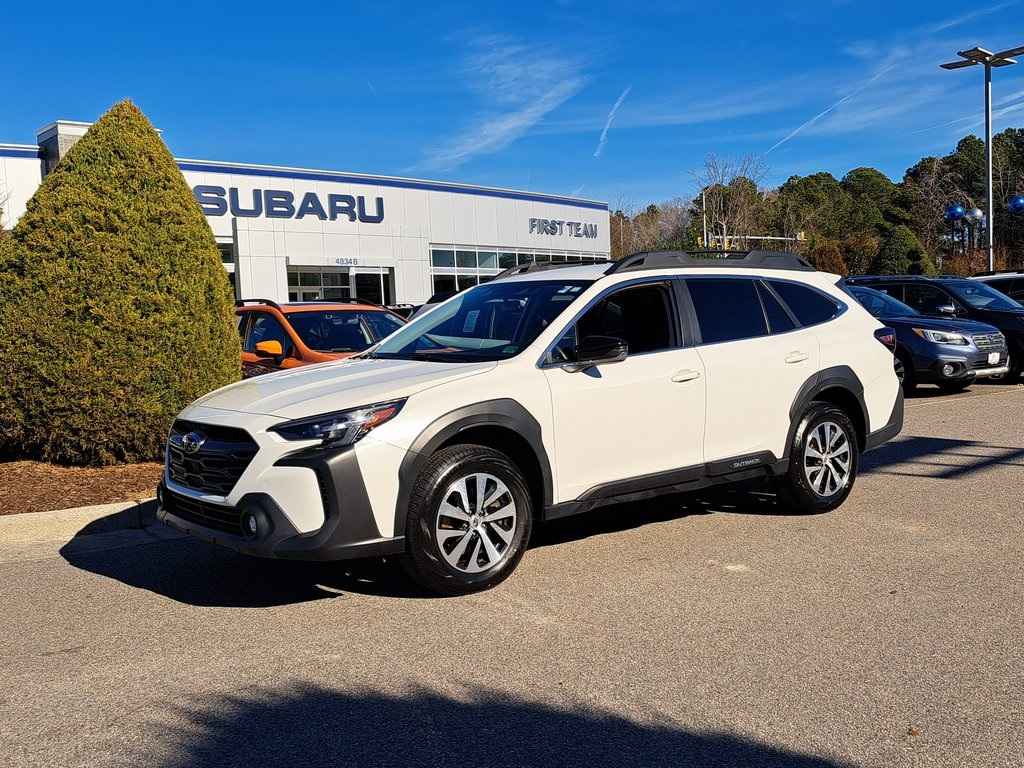 2024 Subaru Outback Premium's photo