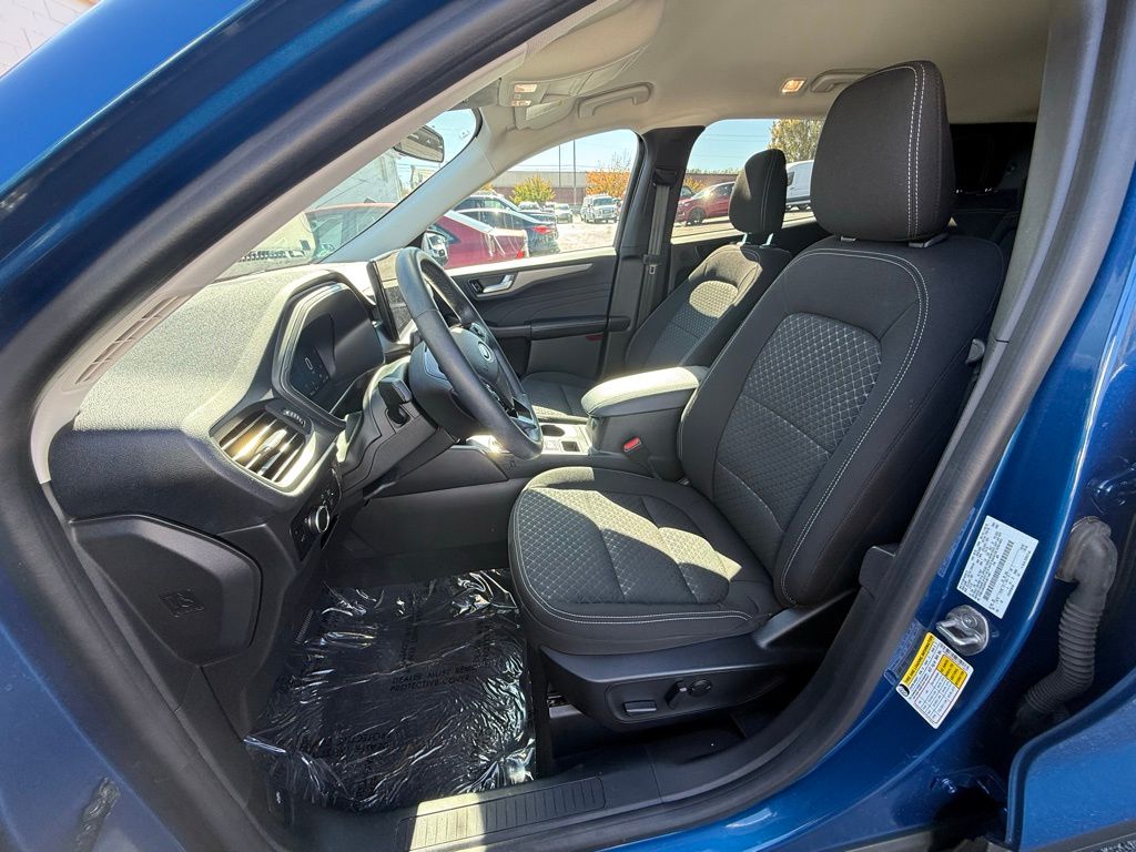 2023 Ford Escape Active photo 3