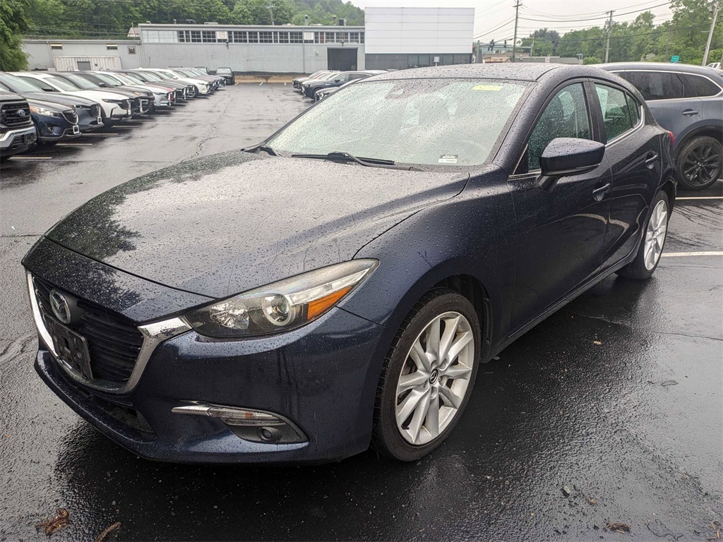 PreOwned 2017 Mazda Mazda3 Grand Touring 4D Hatchback in Thomaston 