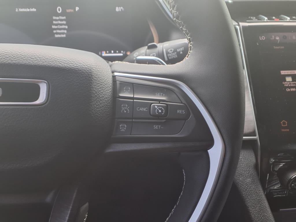 2023 Jeep Grand Cherokee Limited photo 17