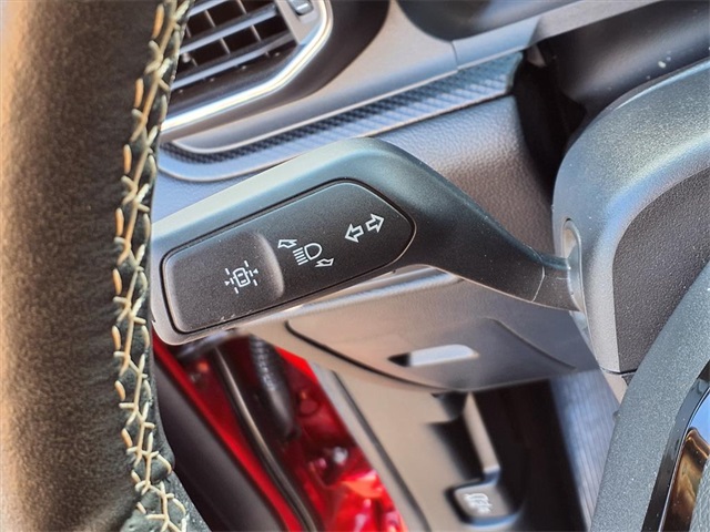 2022 Ford Explorer ST photo 2