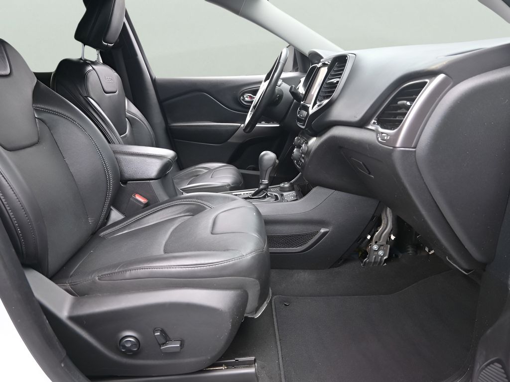 2020 Jeep Cherokee Limited photo 12