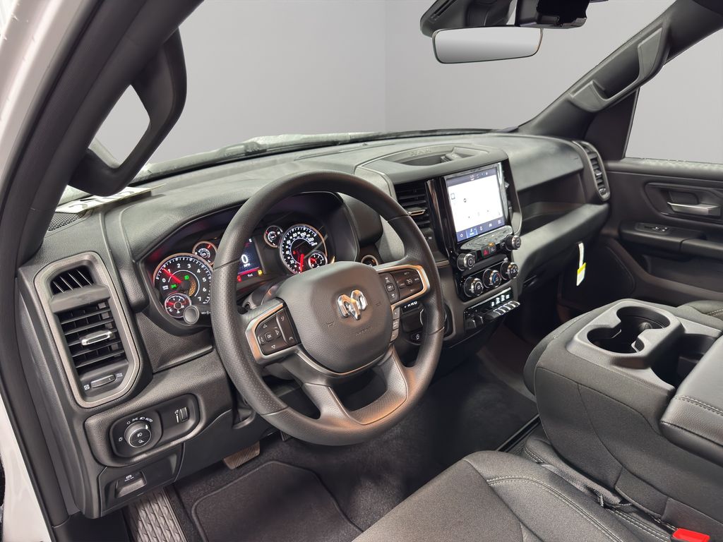 2026 Ram 1500 Express photo 4