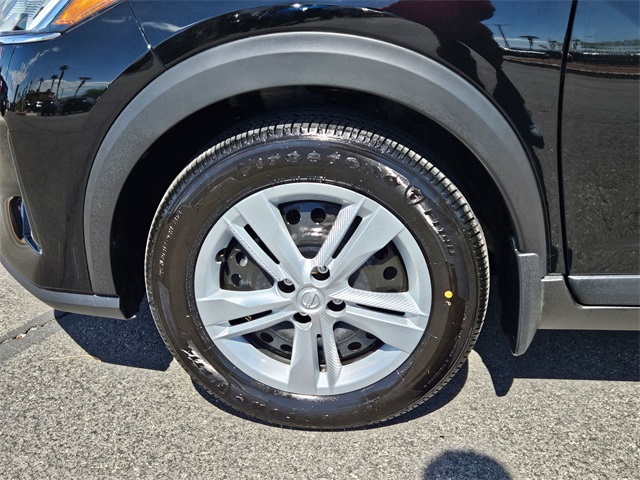 2025 Nissan Kicks Play S photo 6