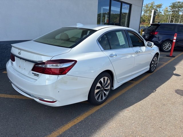 2017 Honda Accord Hybrid Touring photo 5