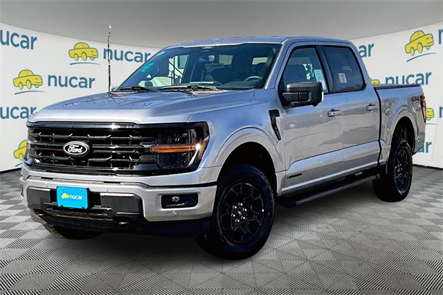 2025 Ford F-150 XLT photo 2