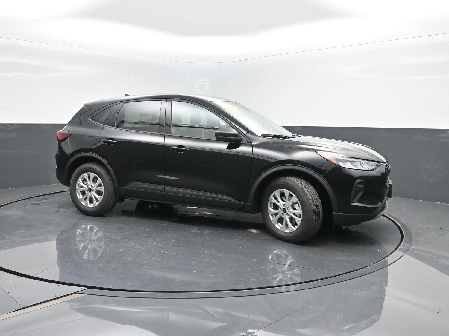 2026 Ford Escape Active photo 3