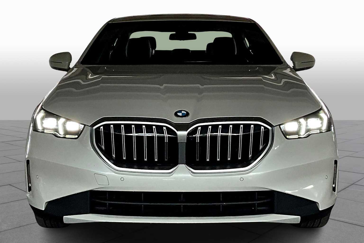 2025 Bmw 530i photo 3