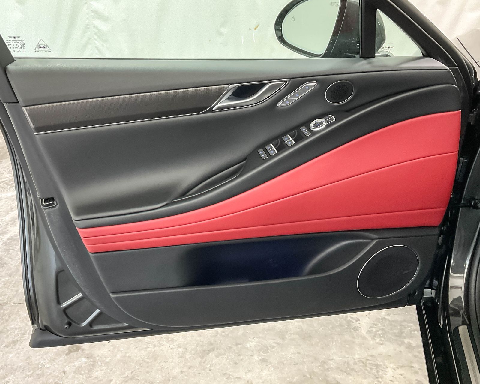2024 Genesis G80 3.5T photo 9