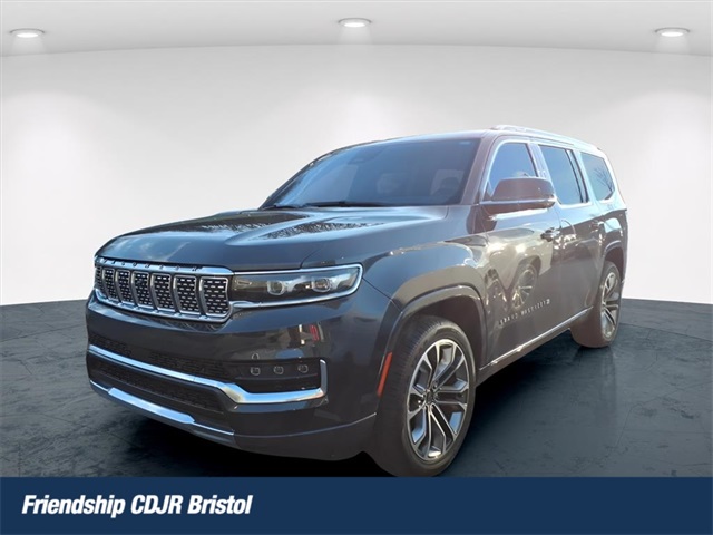 2022 Jeep Grand Wagoneer Series III's photo