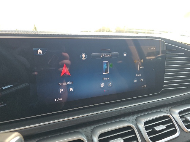2026 Mercedes Benz GLS 450 4MATIC photo 17