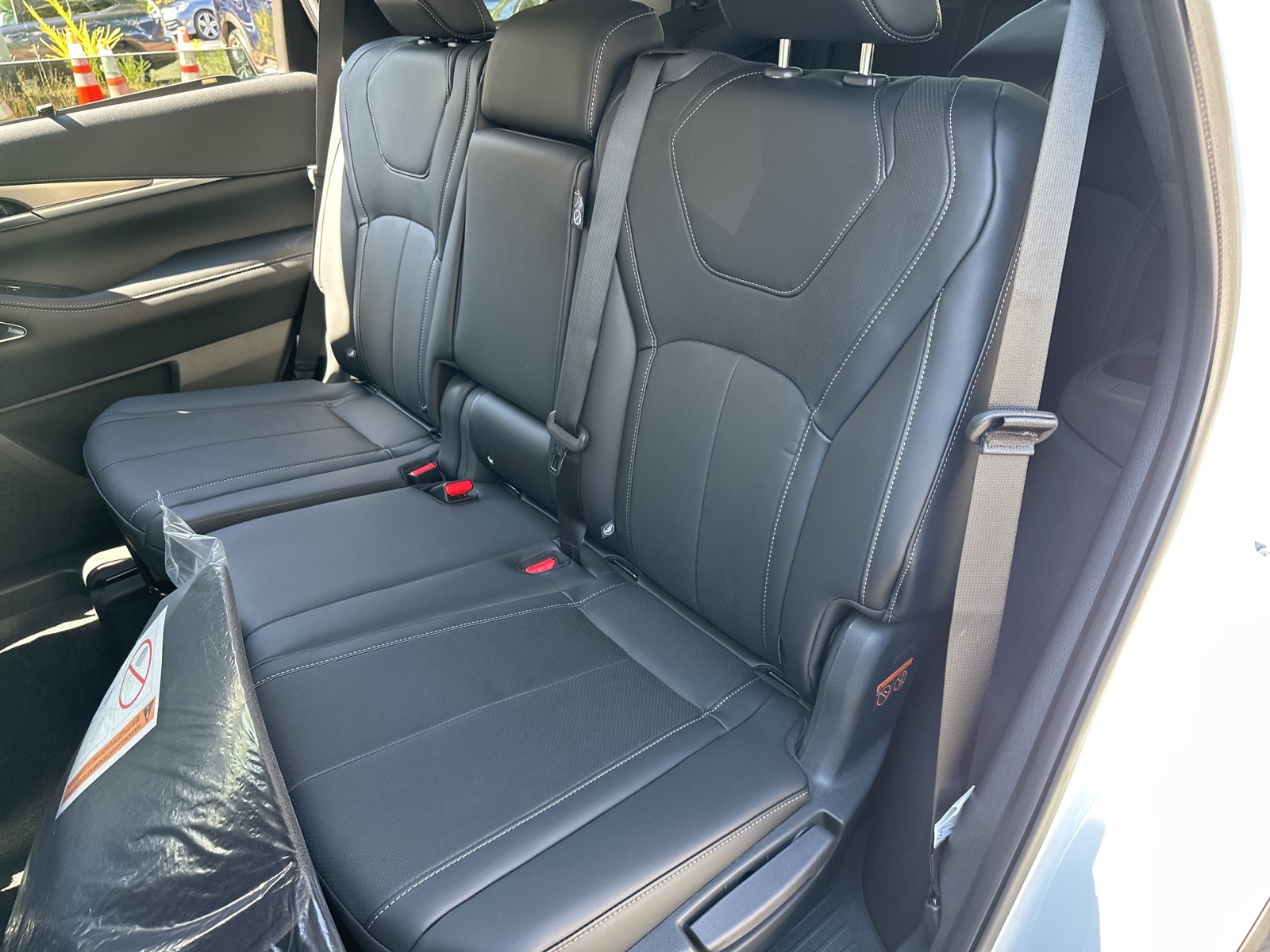 2026 Infiniti QX60 Luxe AWD photo 23