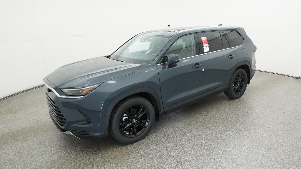 2026 Toyota Grand Highlander Limited's photo