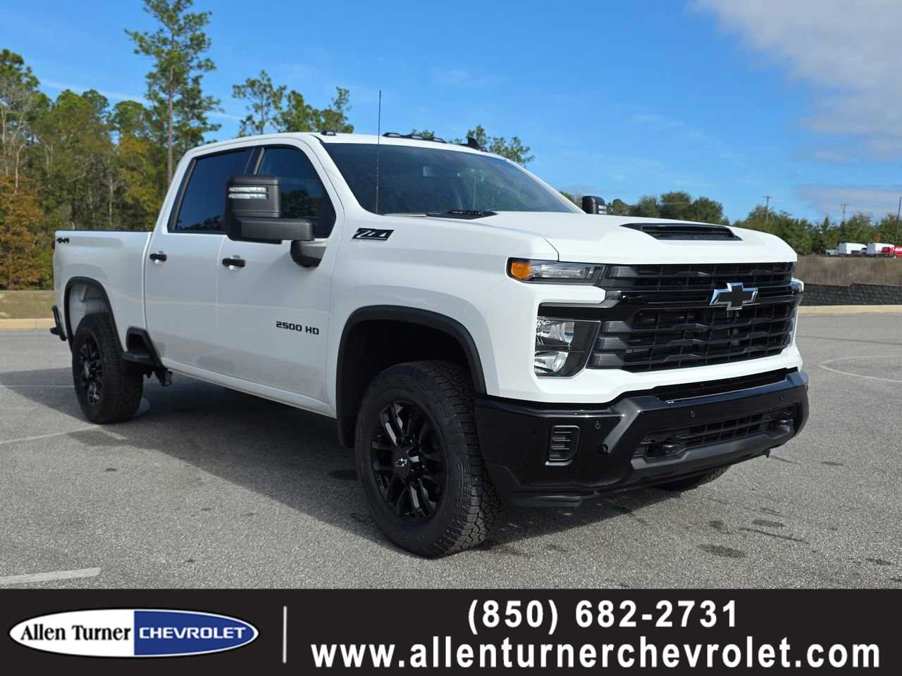 2026 Chevrolet Silverado HD Custom's photo