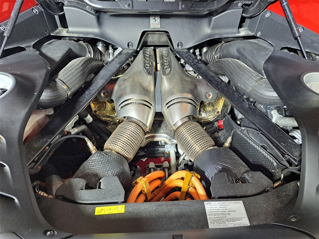 Certified Used 2022 Rosso Imola Ferrari Base image 10