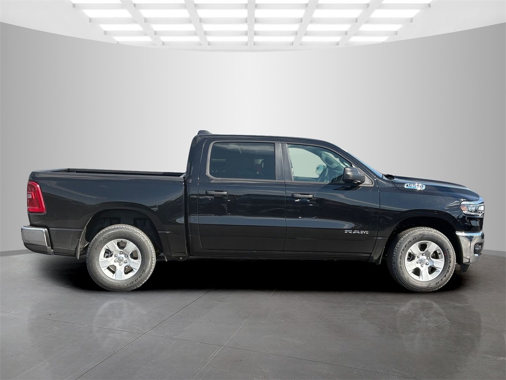 2025 Ram 1500 Big Horn photo 2