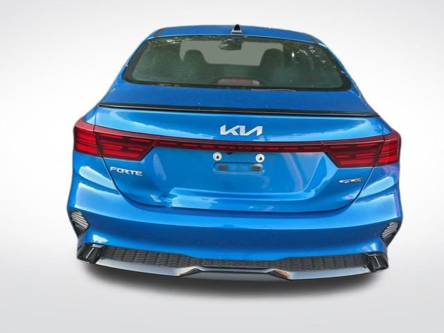 2023 Kia Forte GT-Line photo 5