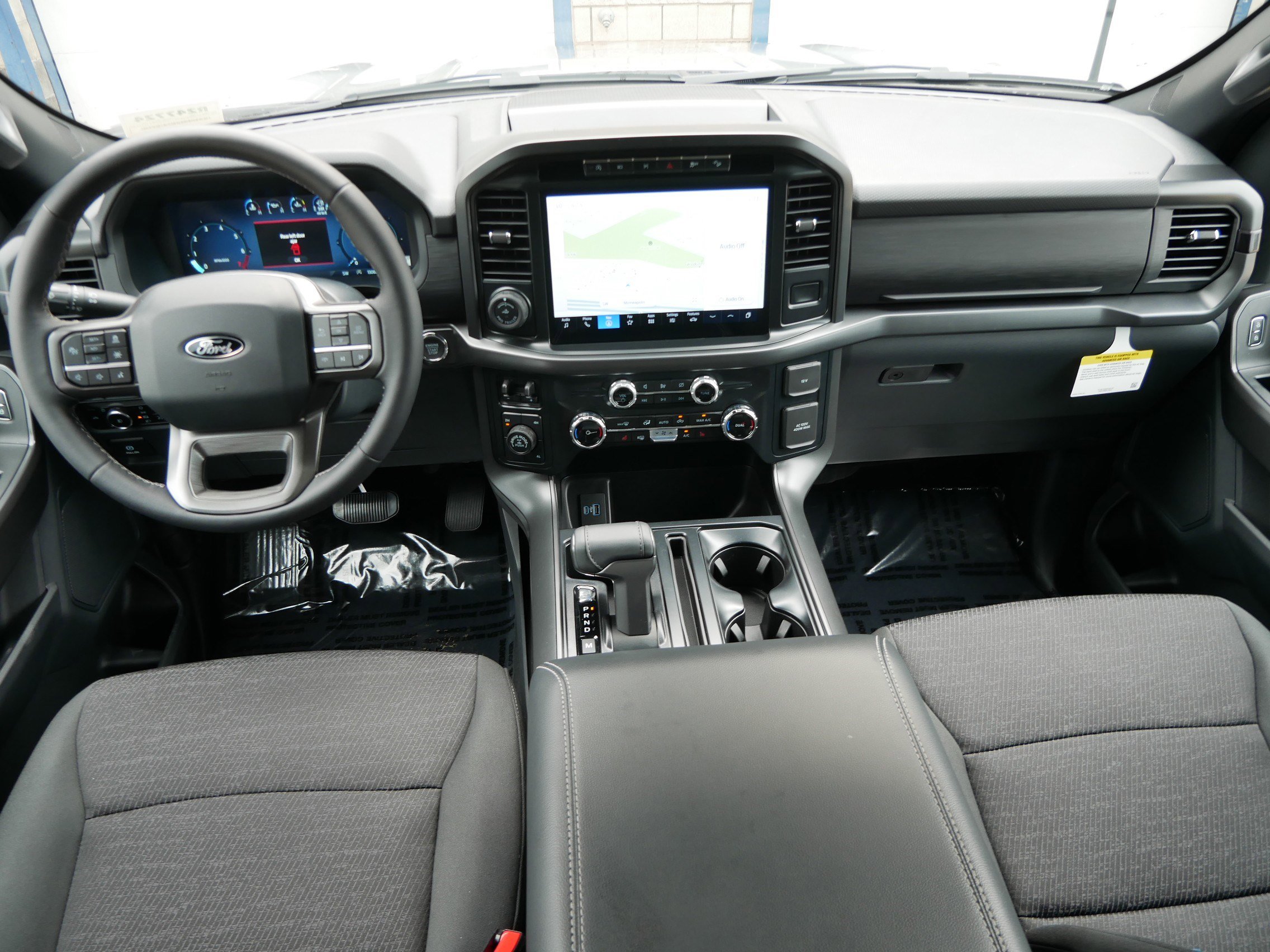 2024 Ford F-150 XLT photo 10