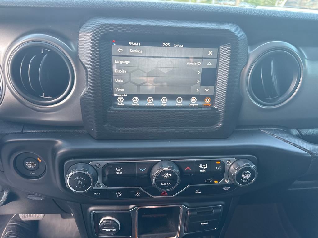 2022 Jeep Gladiator Sport photo 15