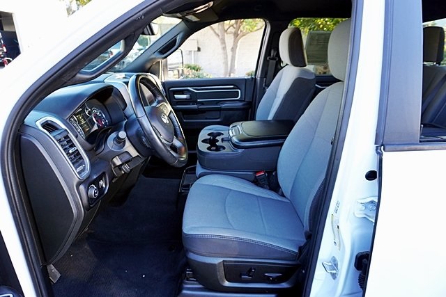 Certified Used 2024 White Ram Big Horn image 15