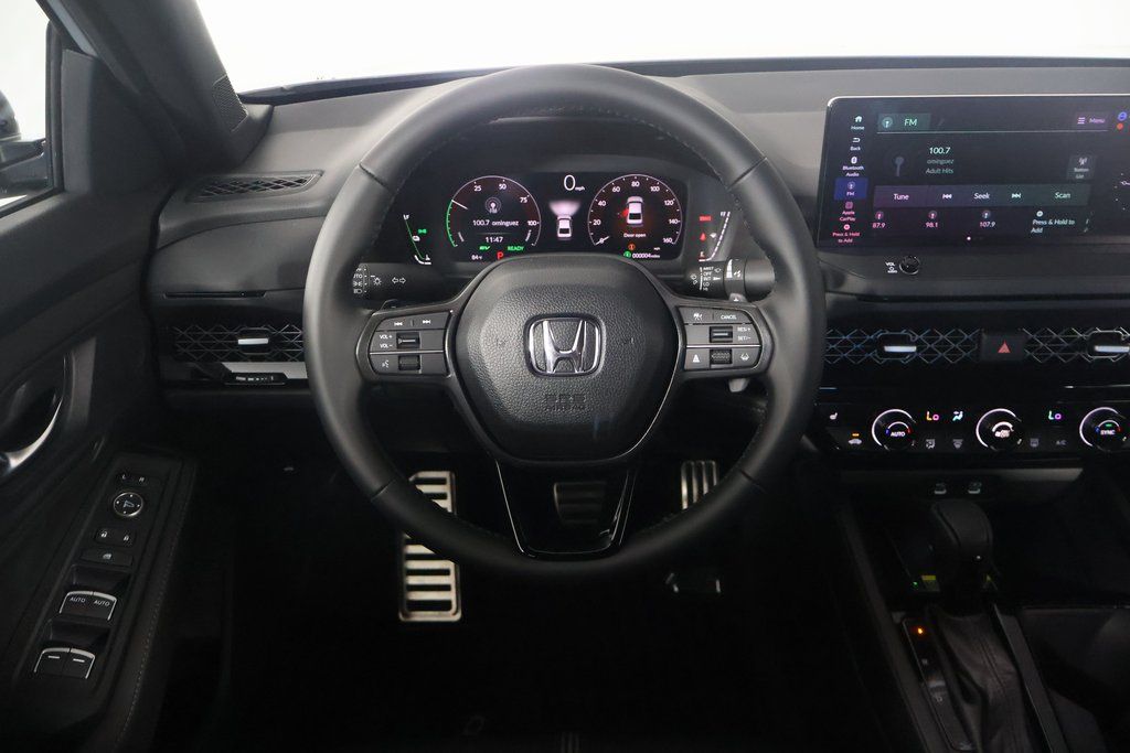 2025 Honda Accord Hybrid Sport photo 3