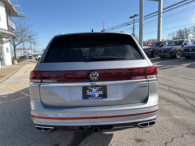 2025 Volkswagen Atlas SEL Premium R-Line photo 5