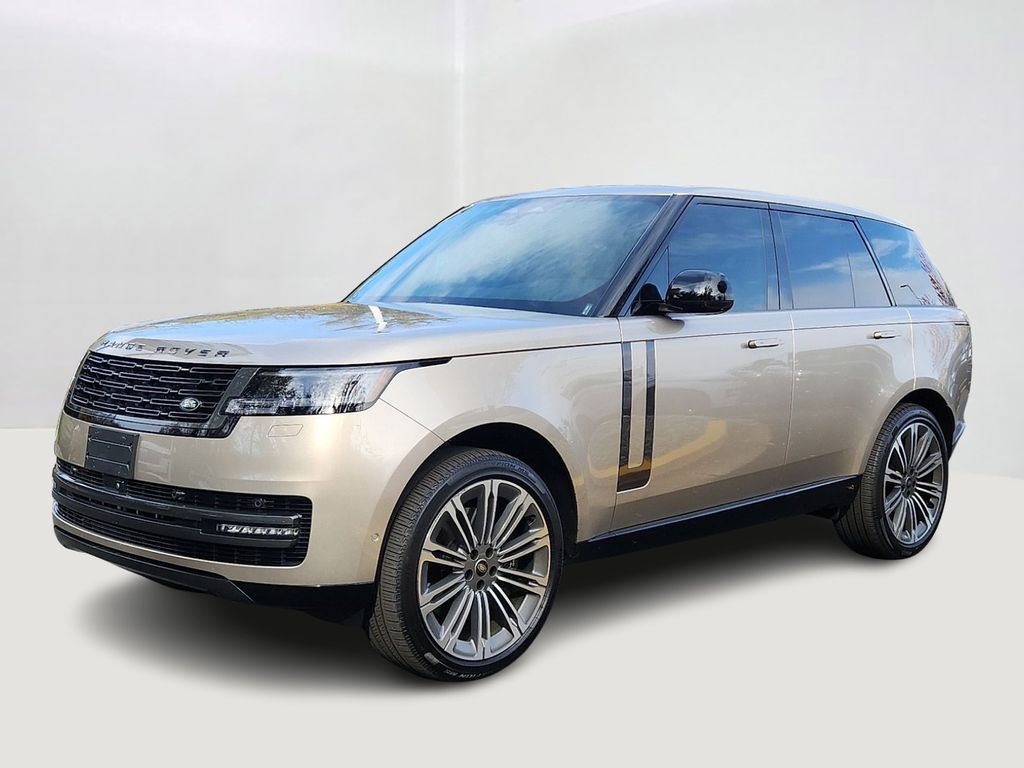 2025 Land Rover Range Rover SE's photo