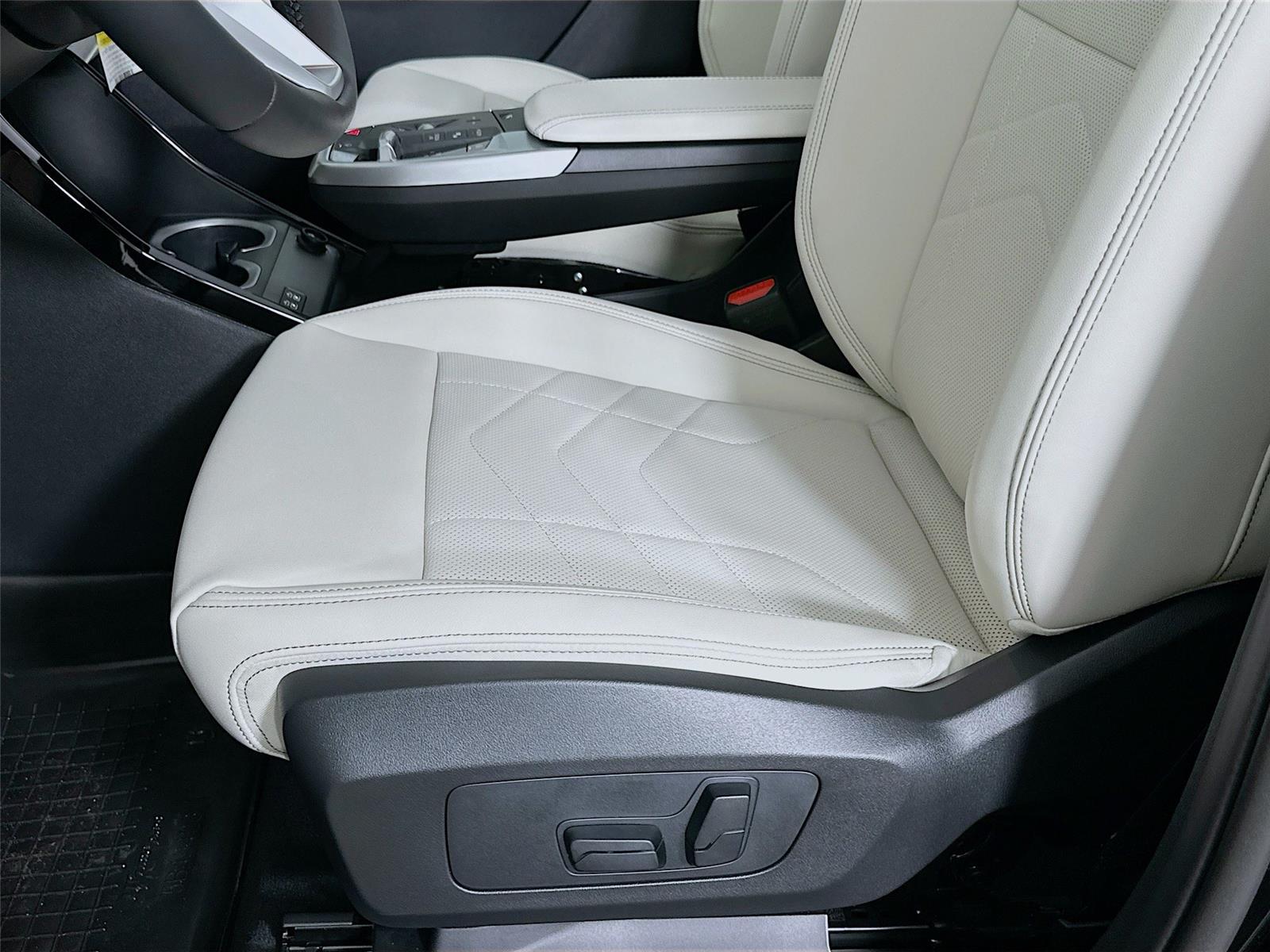 2026 Bmw X1 XDrive28i photo 18