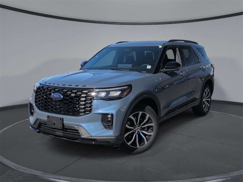 2026 Ford Explorer ST-LINE's photo