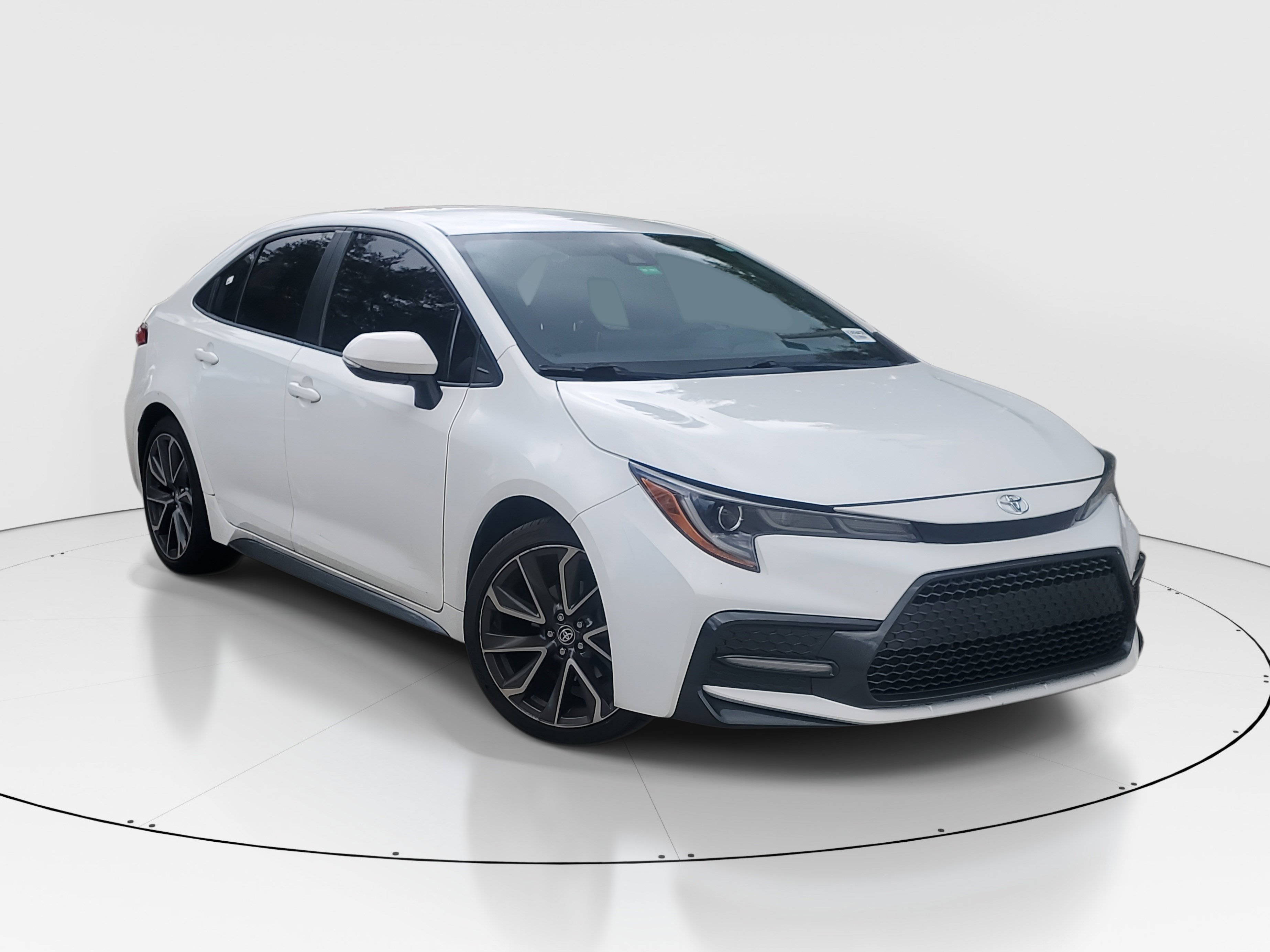 2021 Toyota Corolla SE photo 2
