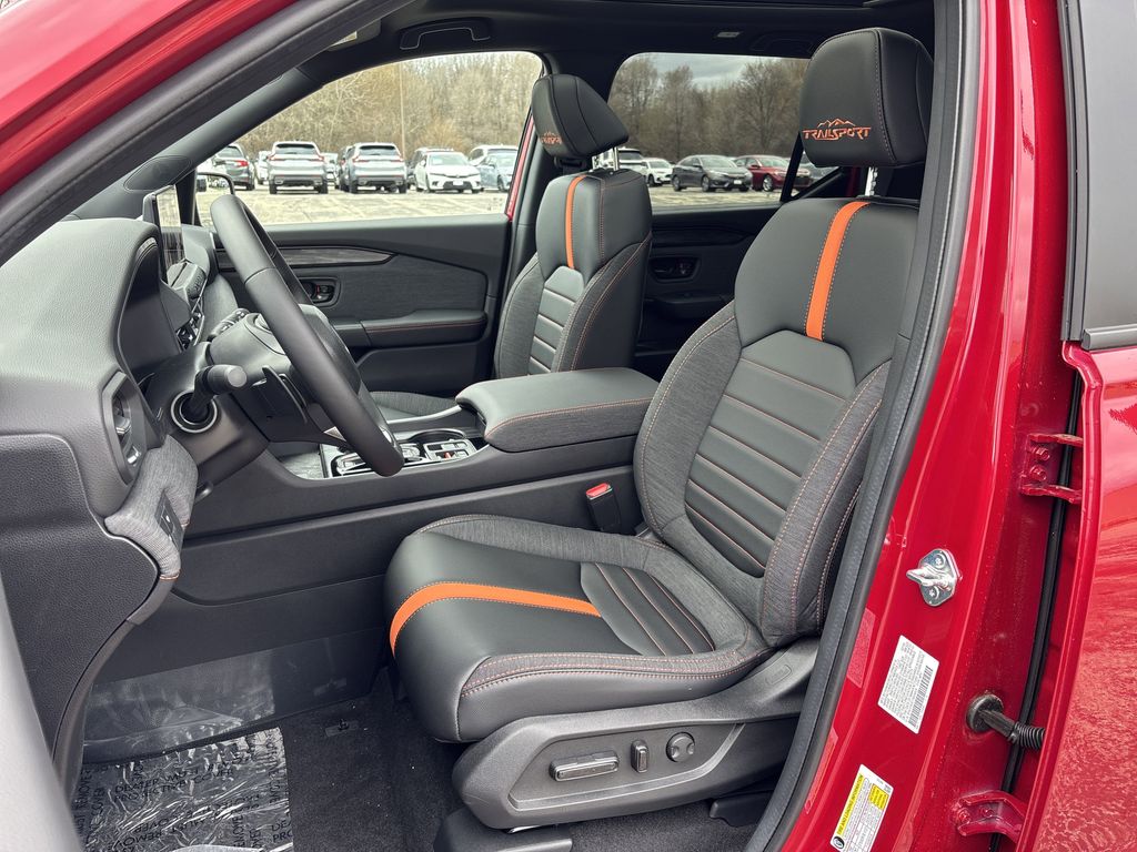 2026 Honda Passport TrailSport photo 3