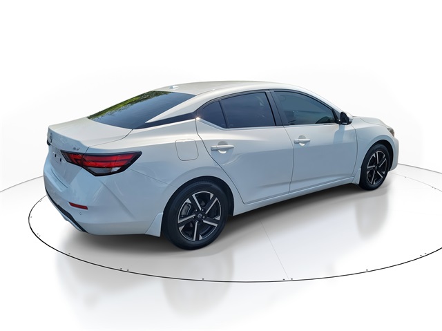 2024 Nissan Sentra SV photo 4