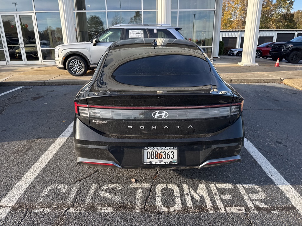2024 Hyundai Sonata SEL photo 3
