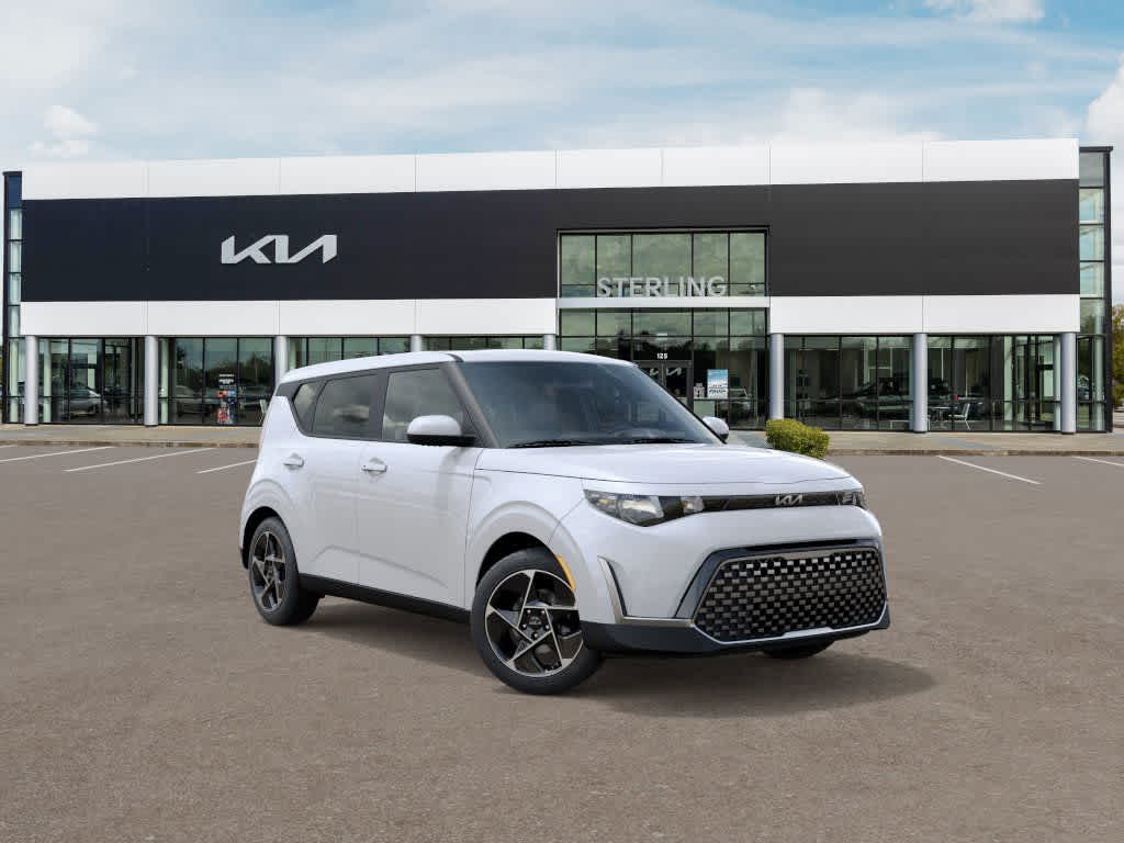 2025 Kia Soul EX's photo