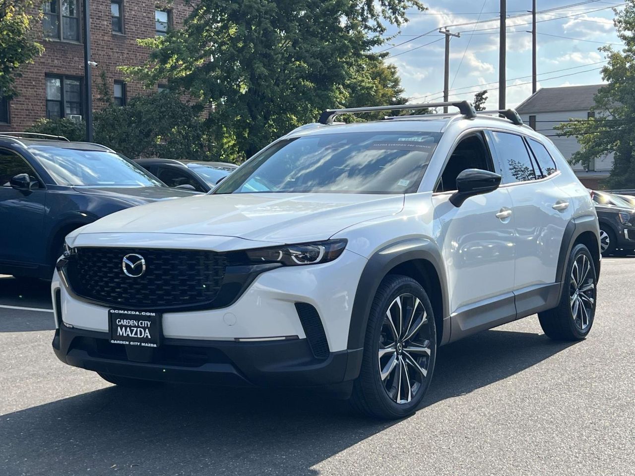 2023 Mazda CX-50 2.5 Premium Plus photo 2